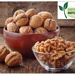 Organic Whole Walnuts - 100% Natural Dried Walnuts - Healthy Snacks Walnuts In Shell - Dried Whole Walnuts for Baking and Cooking