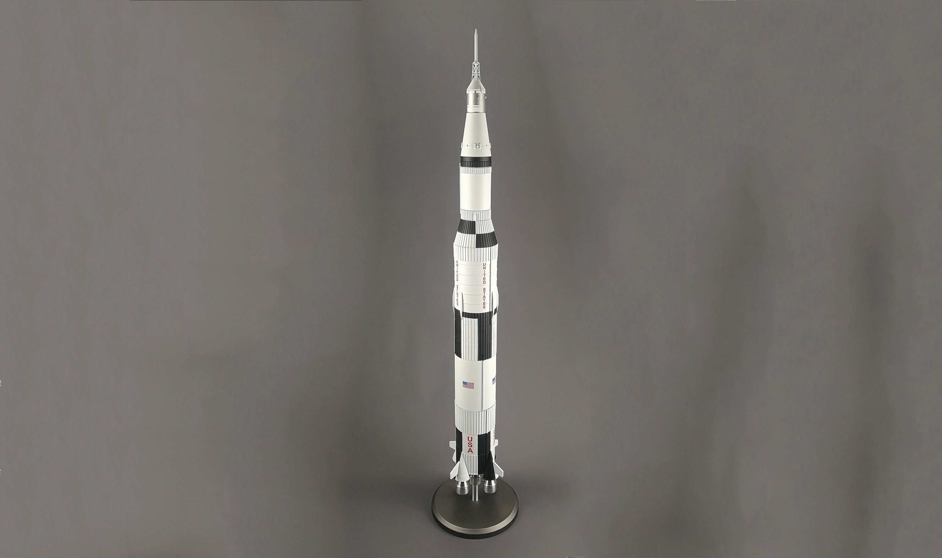 1:144 Scale Model of Legendary Moon Rocket Saturn V Made of - Etsy