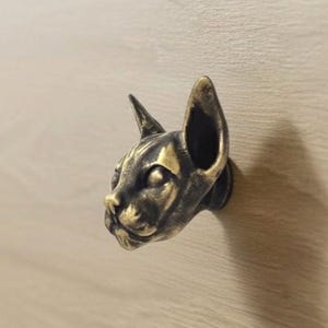 Sphynx Cat Drawer Knob: Unique Hairless Cat Furniture Handle
