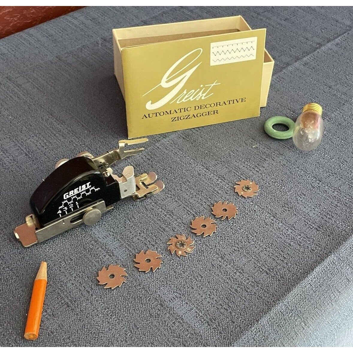 1951 Domestic Rotary Electric Sewing Machine Series 153 With Etsy