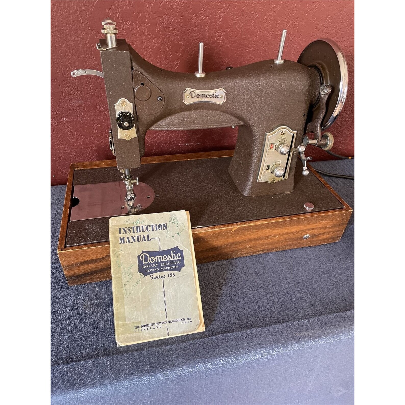 1951 Domestic Rotary Electric Sewing Machine Series 153 With - Etsy