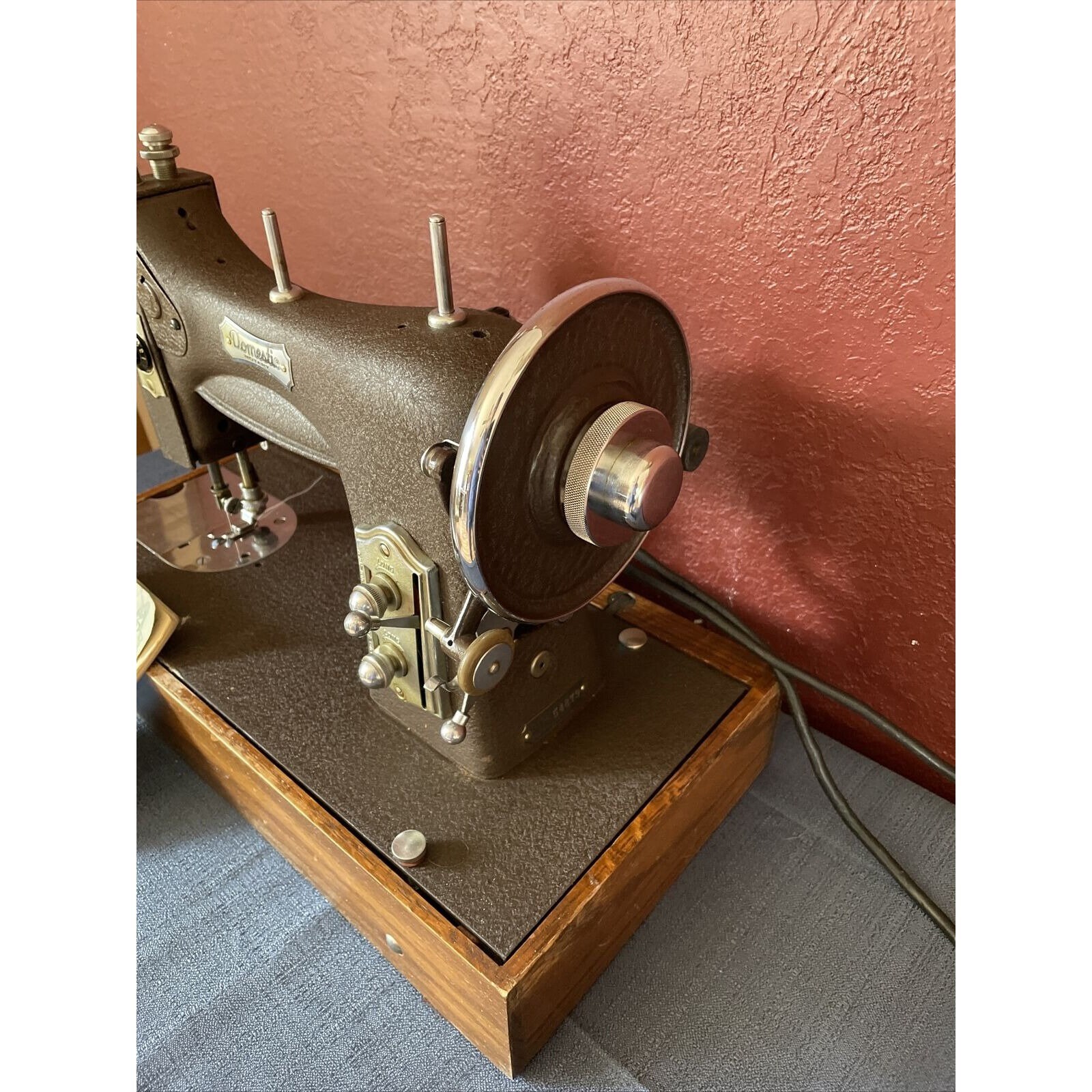 1951 Domestic Rotary Electric Sewing Machine Series 153 With Etsy