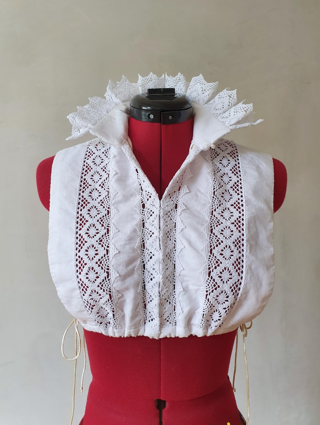 Renaissance Linen Partlet: Tudor Cotton Lace Breast Cover, 16th Century ...