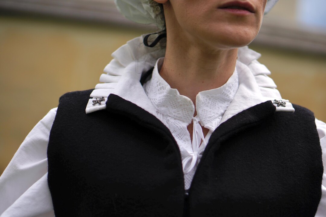 Renaissance Partlet, Renaissance Tudor Partlet, Hungarian Kingdom ...