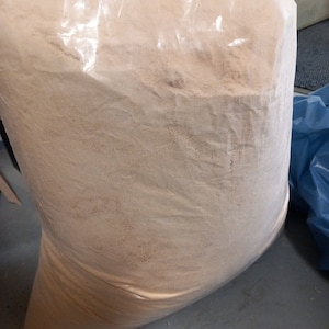 10kg Räuchermehl fein aus überwiegend Buche, Eiche, Erle und Esche fein 10kg Packung. Absolut trocken Versand mit Kunststoffbeutel im Karton