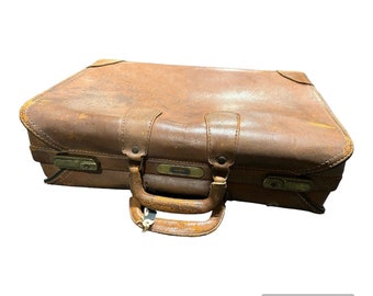 Vintage Luggage Pigskin Suitcase Medium Universal 21x14x7 WORN CONDITION Decor