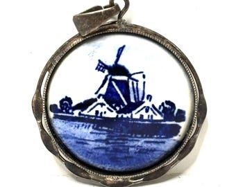 Vintage Antique Delft Unmarked Silver Pendant Windmill Delftware