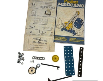 Vtg Gilbert Toys Erector Set And Pocket Meccano Pieces and Parts Instruction Manuals