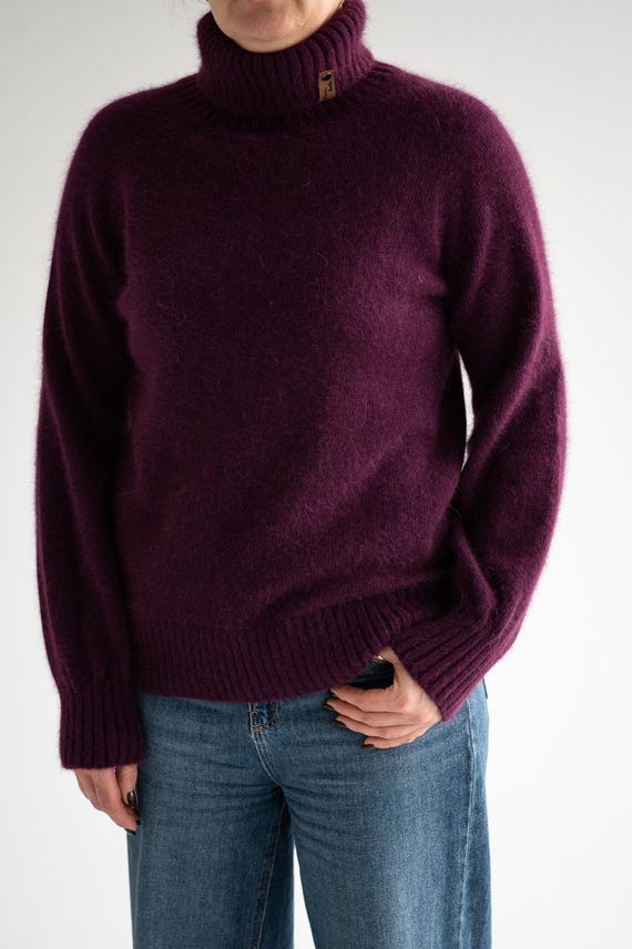 Maglione angora Maglione angora peloso Maglione in lana a collo