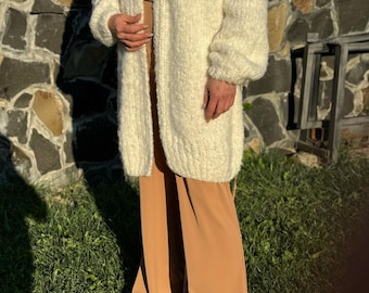 Hand Knit Merino Wool Oversized Cardigan white Chunky Knit