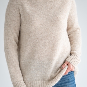 Sweater alpaca loose alpaca sweater, winter pullover, soft sweater, fluffy jumper, 100% handmade alpaca sweater medium wool sweater