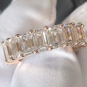 Smaragdschliff Diamant Eternity Band 9CTW Hochzeitsring Gold oder Platin
