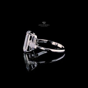 Anillo de compromiso Electra / Diamante de laboratorio de tres piedras con corte esmeralda / Anillo Trinity con baguette cónica de 4,50 ct imagen 6