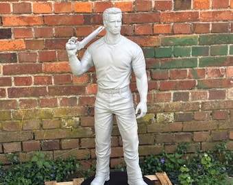 Terminator T-800 statue v.2 - 110cm figure with stand & shotgun (Arnold Schwarzenegger)