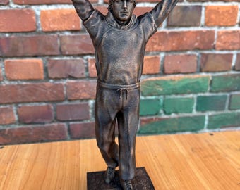 Rocky Balboa statue - Triumph pose collectible figure