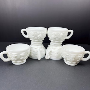Vintage Westmoreland Milk Glass Punch Bowl Cups, Coffee/teas Mugs, lot of 6 cups.