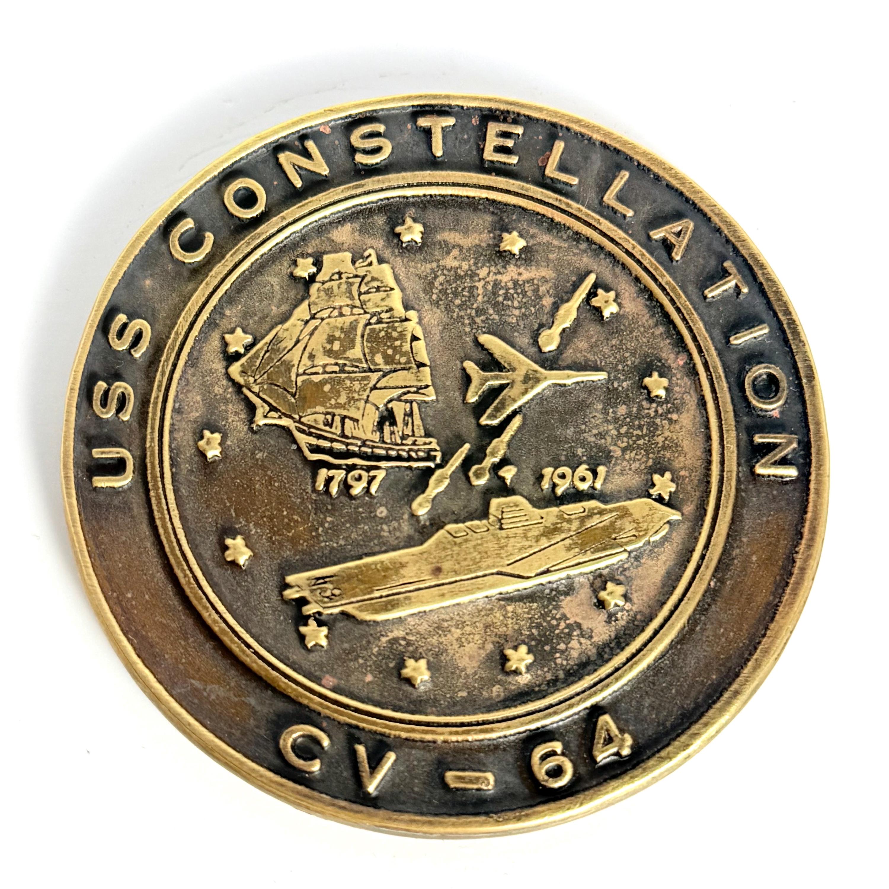 USS Constellation 記念メダル 実船素材使用 1955 il_fullxfull.7616473592_93ha.jpg