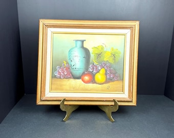 Naturaleza muerta vintage: Fruta y jarrón enmarcados, estilo moderno de mediados de siglo