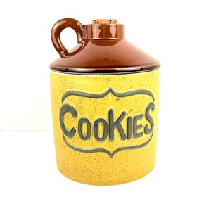 Vintage Moonshine Jug Cookie Jar w/Cork Top Stopper. Farmhouse Cookie Jar. Fun, Funky, Retro Fun! circa 1970s cookie jar. brisket jar.