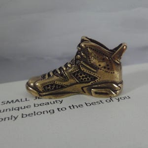 Retro Solid Brass Small Single Shoe Statue Pendant with Gift Box