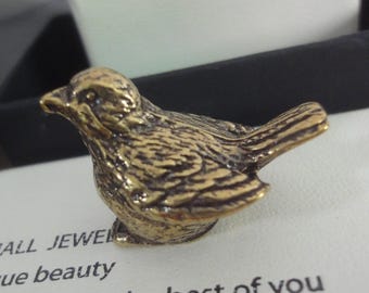 Statuette de petit oiseau rétro en laiton, sculpture en figurine de moineau pour ornement de maison avec boîte-cadeau