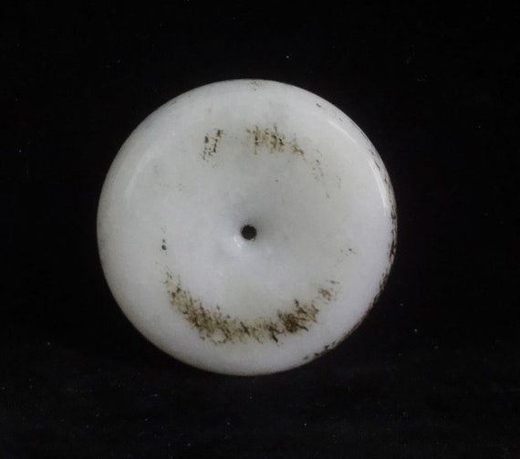 Chinese Old Hand Carving White with Gray Nephrite… - image 2