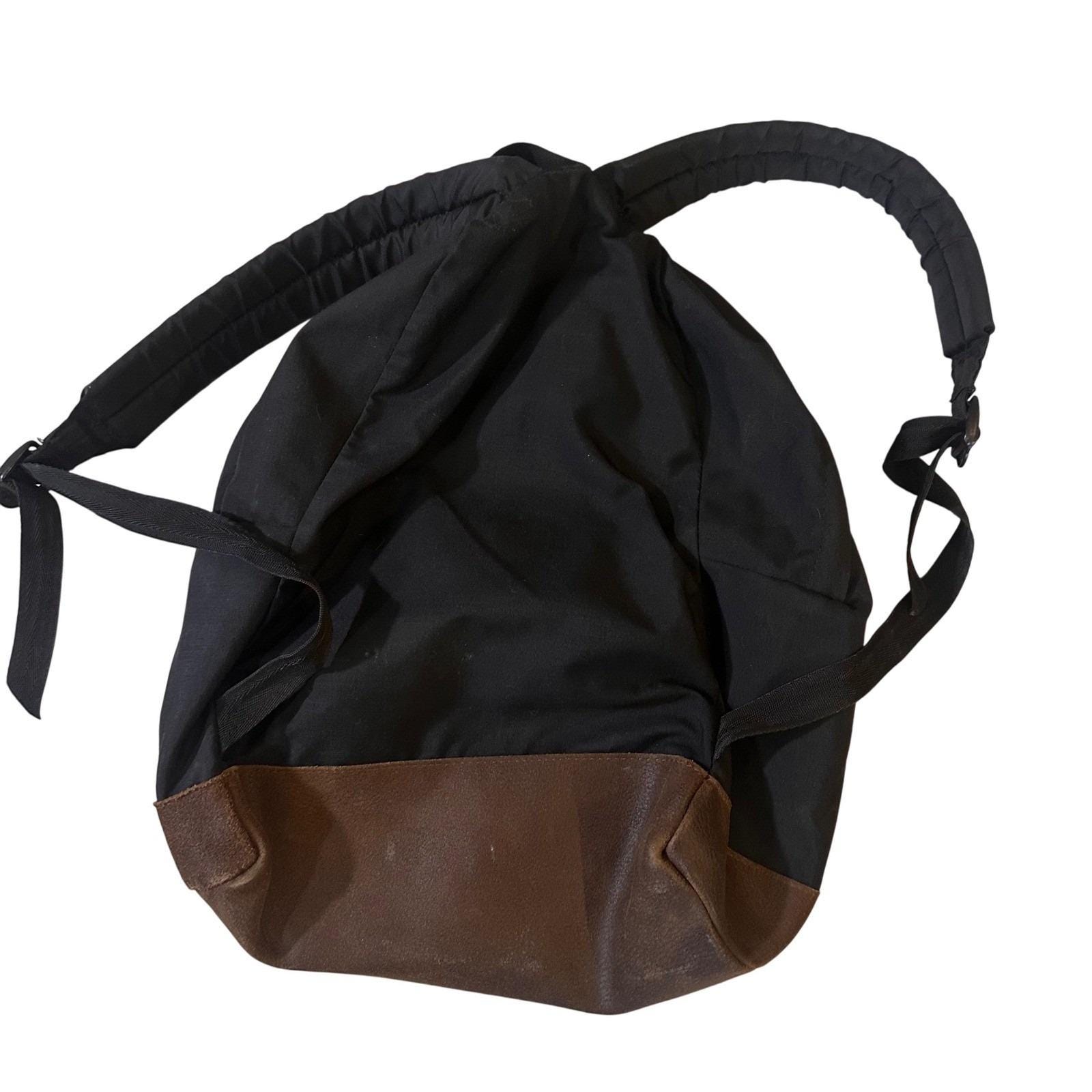 Eastpak Backpack Black Leather Bottom Made in USA Vintage  display picture 2
