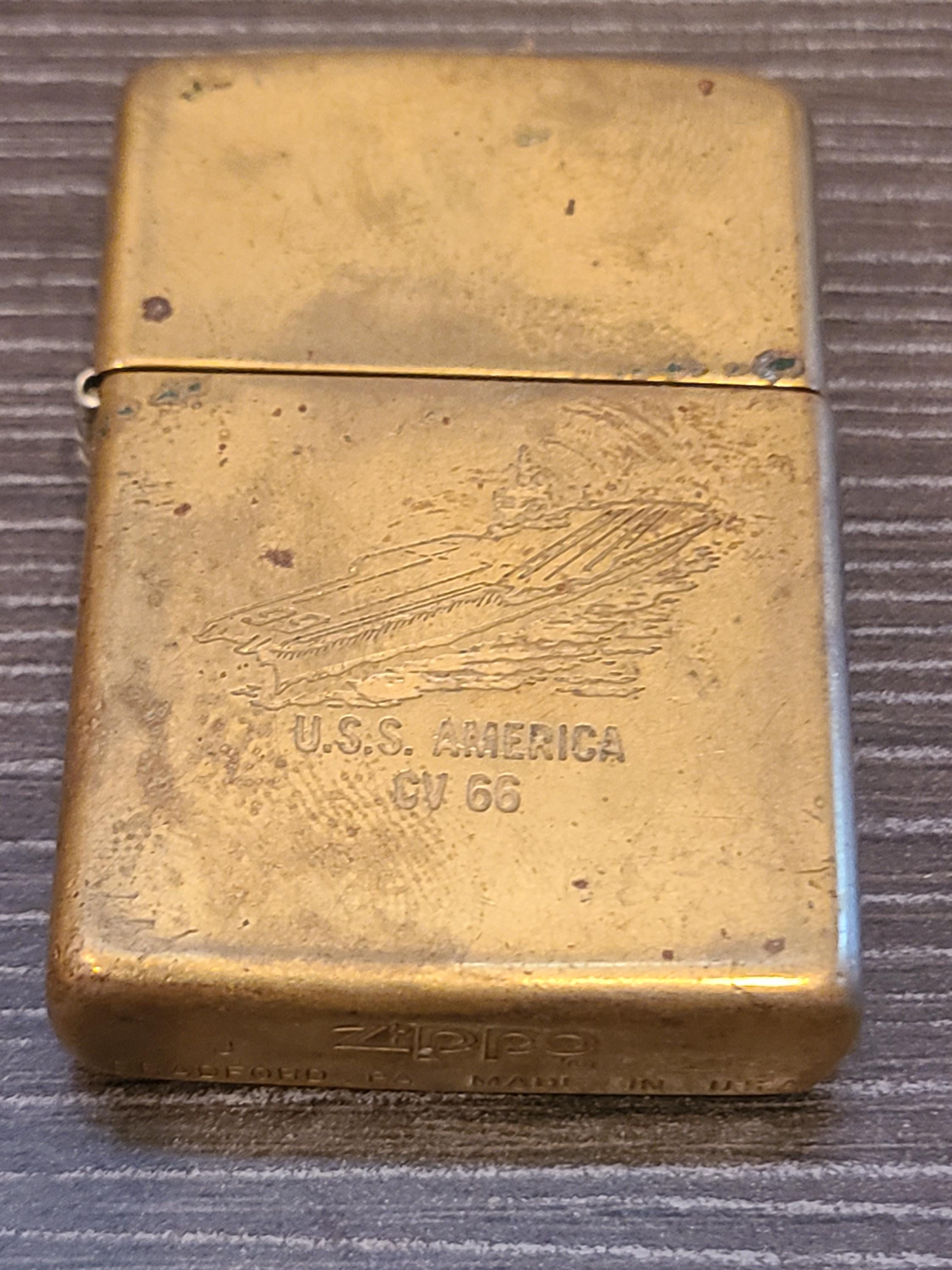 未使用 ZIPPO USS CONSTELLATION CV64 99年製 未使用 ZIPPO USS CONSTELLATION CV64 99年製 Vintage Zippo