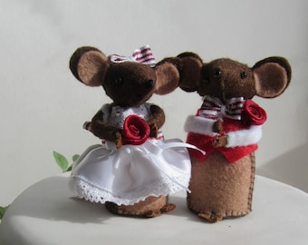 Wedding cake topper felt mice bridesmaid and page boy, Handmade OOAK red and white check Bridesmaid and Page Boy gift, Birthday cake topper