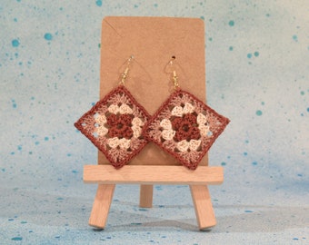 Brown crochet earrings cottagecore style with gold plated hooks, granny square brown and cream earrings, Boho crochet drop earrings