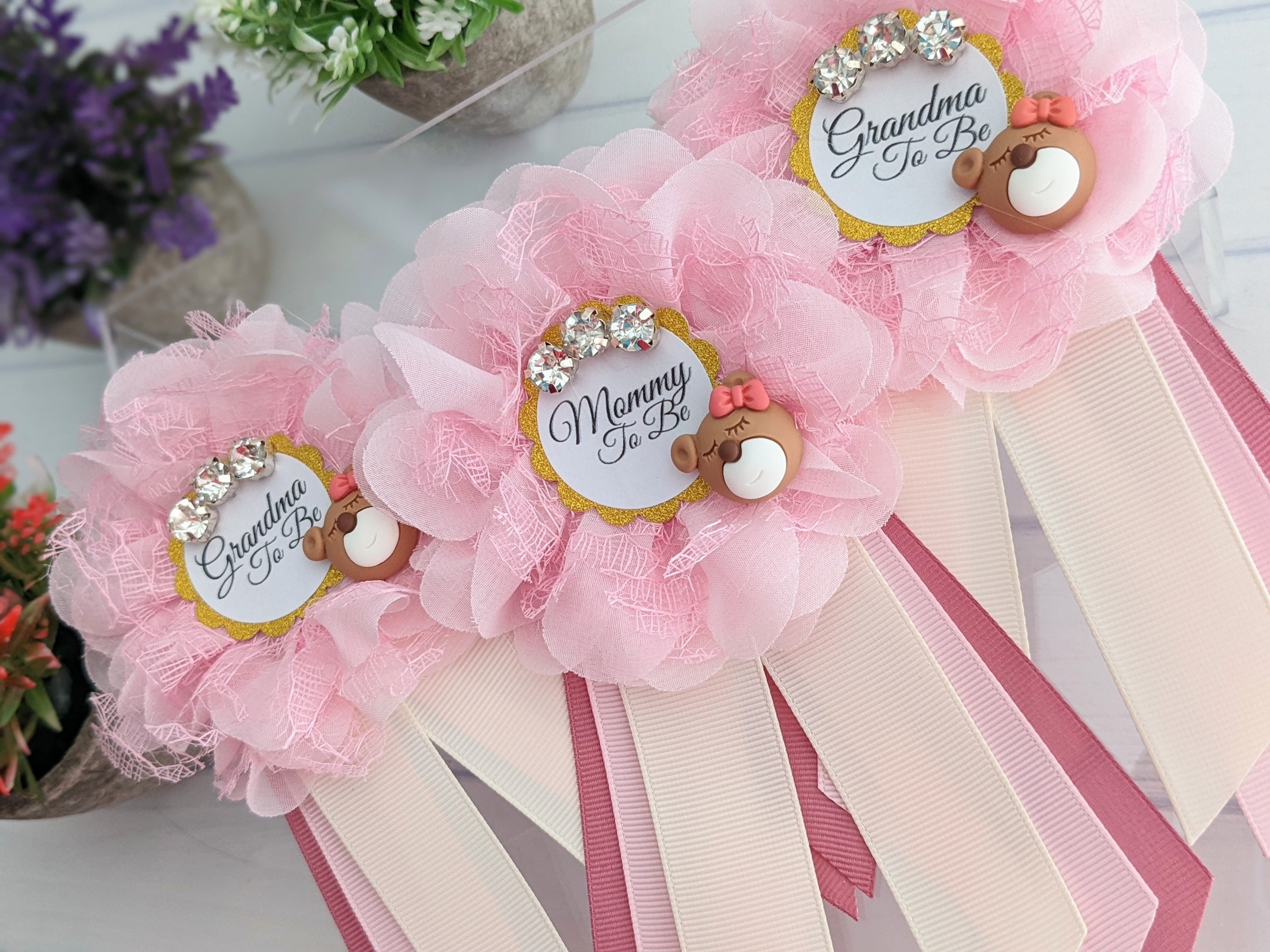 Baby Shower Corsage Badge With Ribbon Bow Mommy to Be 