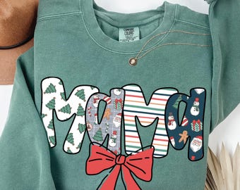 Mama Christmas Shirt Comfort Colors Mama Holiday Tee Gift for Mom Xmas Tshirt Cute Mama Christmas Bow T Shirt for Mama Coquette Sweatshirt