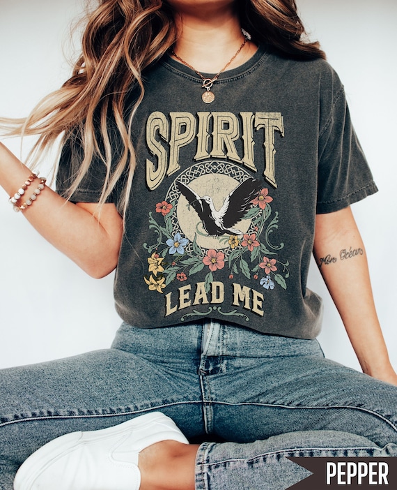 Boho Christian Shirt Comfort Colors Christian T Shirt Jesus T-shirt Spirit Lead Me Tee Bible Verse Tshirt Religious Women Apparel Streetwear