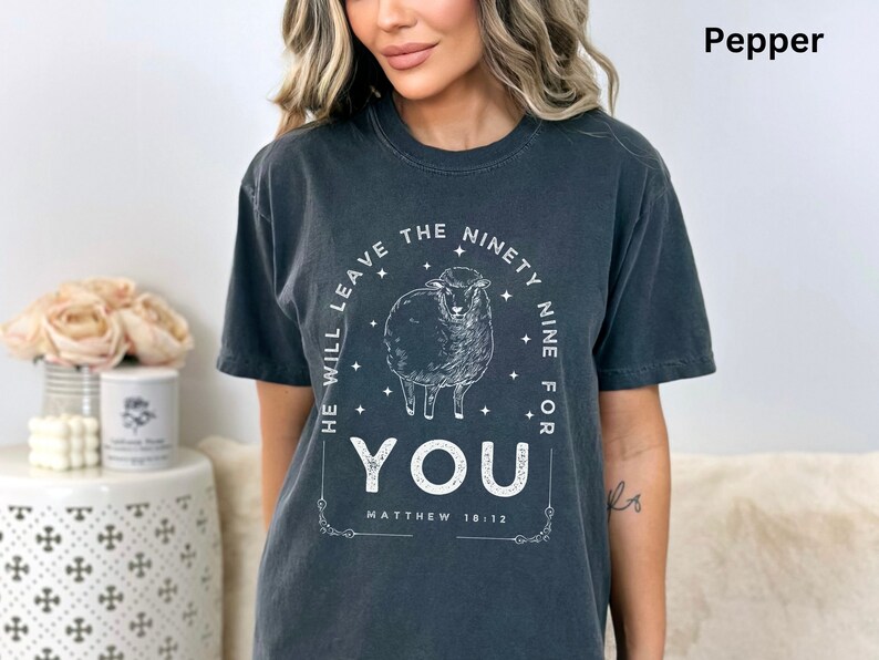 Vintage Faith Based Tshirt Christian T Shirt Christian T-shirt Jesus Tee Gift for Christian Manifest Oversized Bible Verse Shirt Religious Pepper