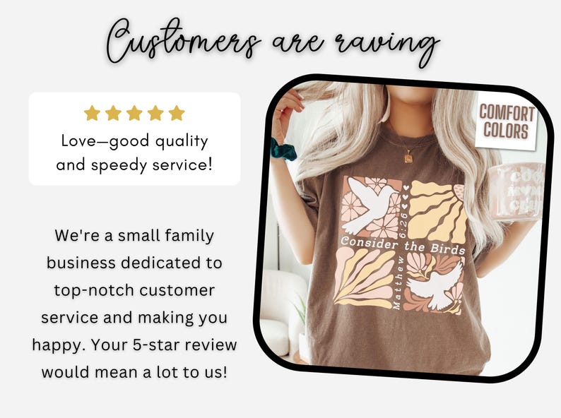 Op de afbeelding: Een bruin t-shirt met een grafisch ontwerp met twee witte vogels en de tekst "Consider the Birds" en "Matthew 6:26". Het shirt heeft ook een gele zon-afbeelding en de tekst "COMFORT COLORS" in een wit kader.