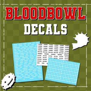 Peut inclure: Image de décalcomanies Bloodbowl avec des noms de joueurs et des numéros. Le design a un thème de football avec un fond vert et du texte rouge et blanc. Comprend des décalcomanies pour Lineman, Blitzer et Catcher.