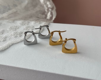SILVER Oblong Rectangle Hoop Earrings • Perfect Gift for Women • Minimalist Dainty Huggie Hoops • GOLD Geometric Earrings • Christmas Gift