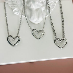 Love Heart Pendant Necklace • Silver Heart Shape Charm Gift • Love Necklace for Girlfriend • Symbol of Eternal Love • Valentine’s Day Gift