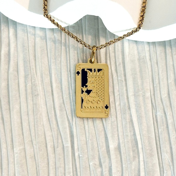 Collier à breloques Tarot Joker en or • Meilleur cadeau de la Saint-Valentin • Pendentif minimaliste du zodiaque tarot • Bijoux de lecture de tarot uniques • Cadeau pour elle