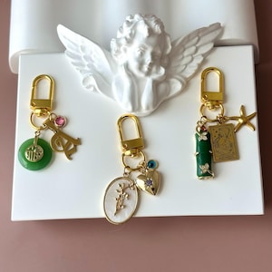 Initial Taschenanhänger, beste Freundin Geschenk, Schlüsselbund mit Geburtsstein, Gold Taschen-Accessoire, personalisierte Geldbörse Anhänger für Handtaschen, Geschenk zum Muttertag