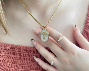 Birthflower Zodiac Necklace with Embossed Birthstone • Mother’s Day Gift • Waterproof Freshwater Pearl Necklace • Bridesmaid Gift