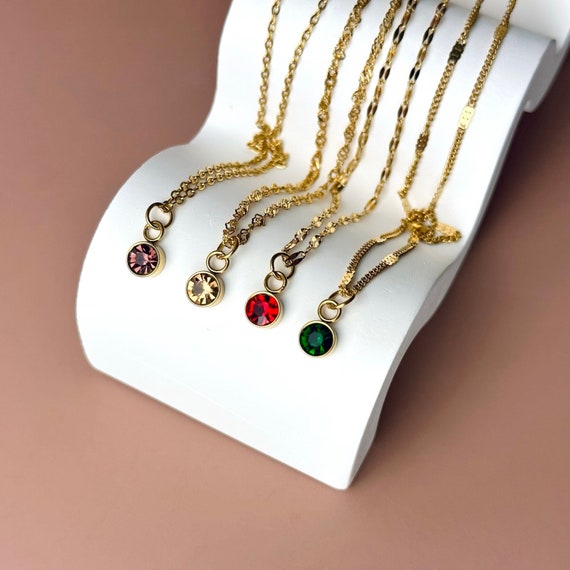 Collana con Nome Aurora con Pietra Portafortuna in Argento Placcato Oro