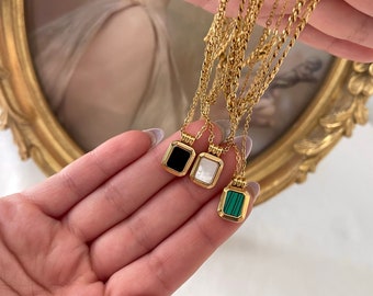 Vintage Double-Layered Colorful Necklace Gemstone Necklace White Mother of Pearl Green Black Pearl Crystal Jewelry Personalized Gifts