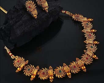 Ensemble de bijoux collier traditionnel élégant dernier cri plaqué or pour femme / Traditionnel / Ensemble de bijoux tribal bohème fait main