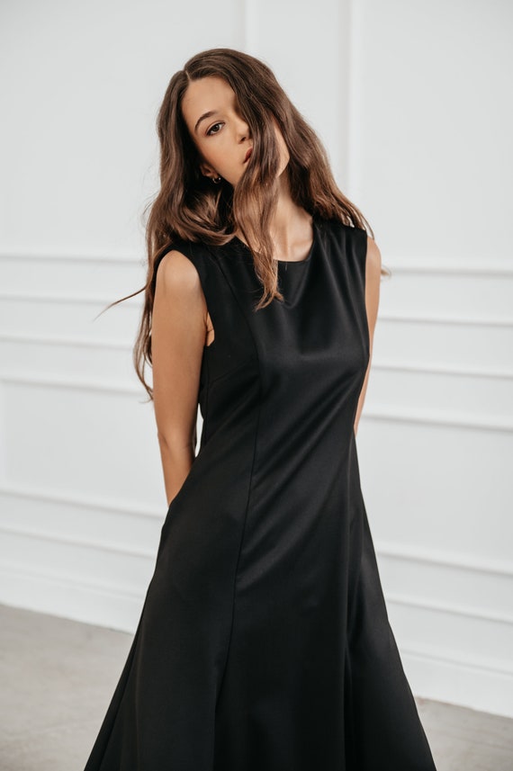 women's black sleeveless dress Sleeveless Shirred Waist Dress main image 0