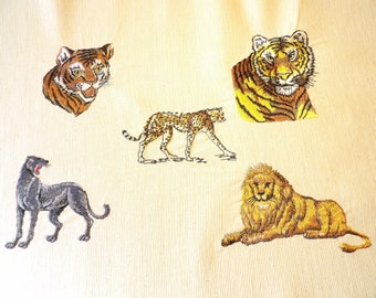 4 Embroided Place Mats,  Wild Animals Embroided Place Mats, Animals Aound the World Place Mats. 4 Place Mats Wild Animals. Cotton Place Mats