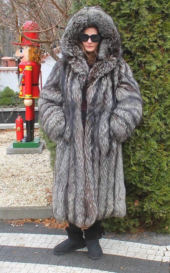 Full length silver fox fur coat online