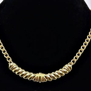 Vintage MONET Gold Tone Twisted Rope Link Bar Necklace 17 Inch