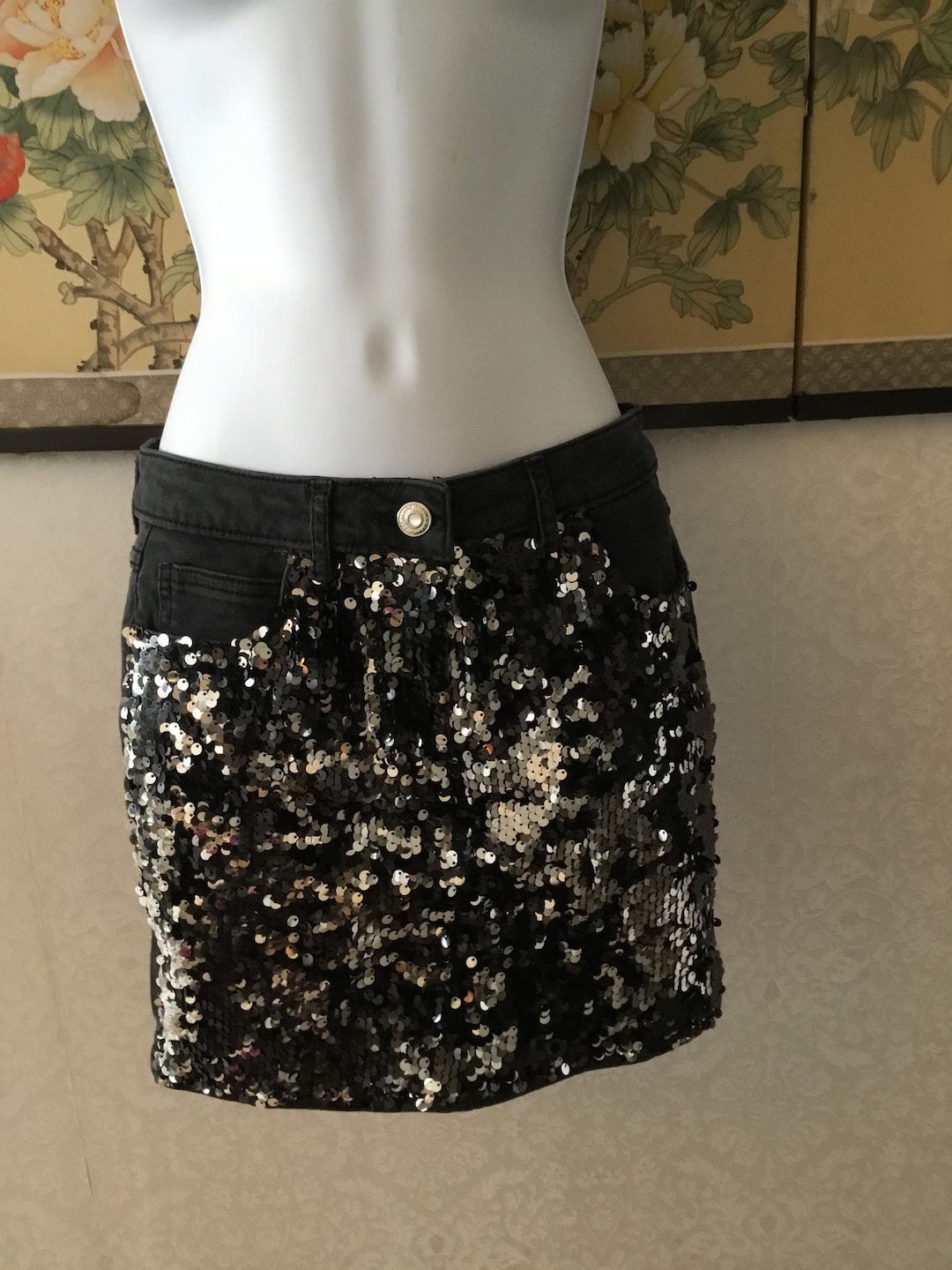Black pencil skirt silver beads sequins gems s-m
