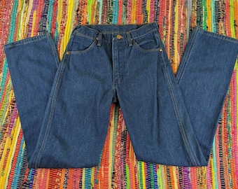 Vintage 70s Wrangler 910 Jeans, Blue Denim Straight Leg, USA Made